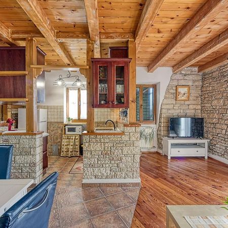 فيلا Casa Gustinka Heki المظهر الخارجي الصورة