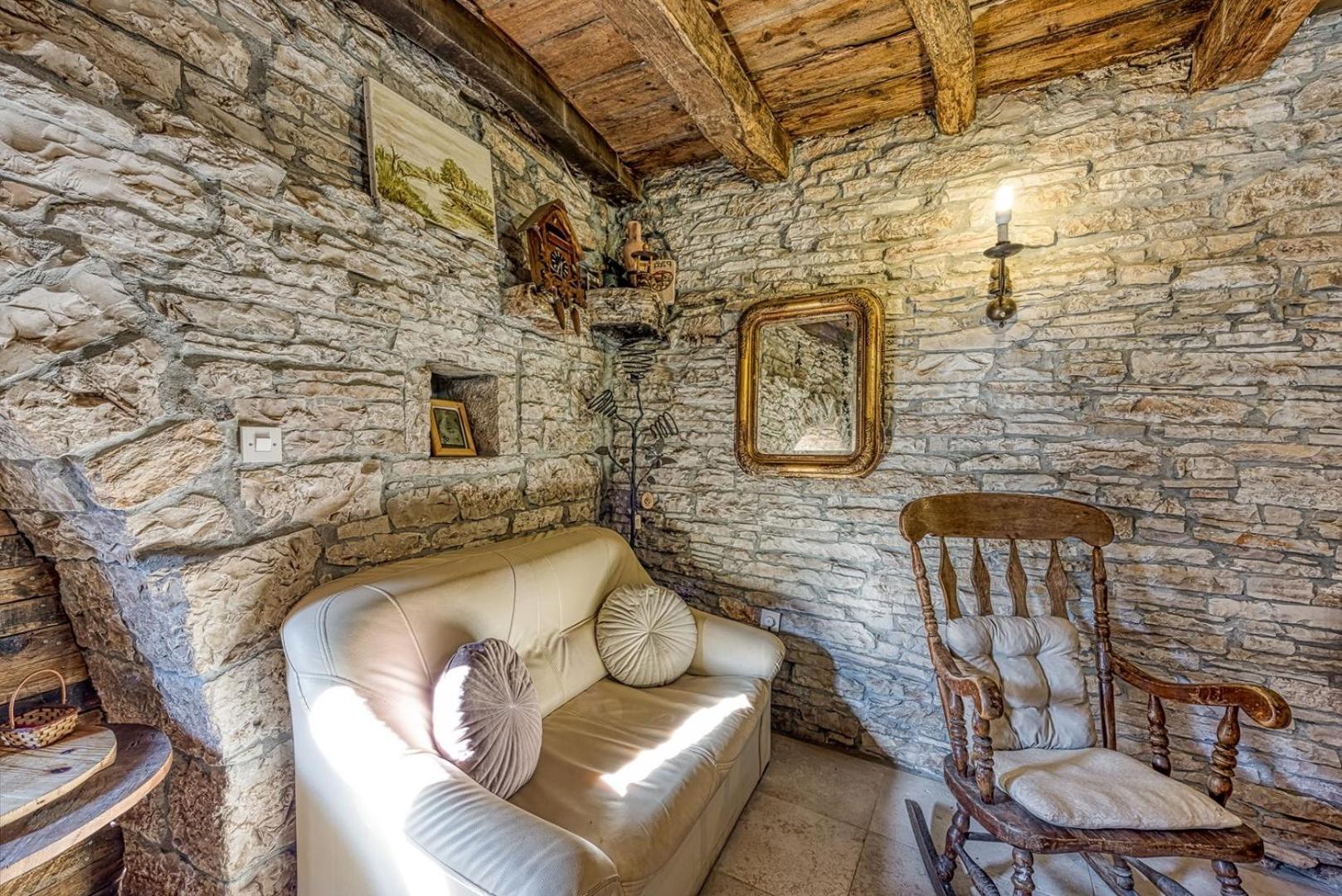 فيلا Casa Gustinka Heki المظهر الخارجي الصورة